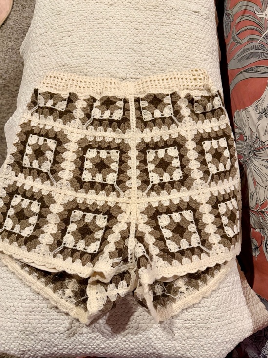 Rebellion Pants - Rebellion Crochet Square-Panel High-Waist Shorts in Cream and Brown
